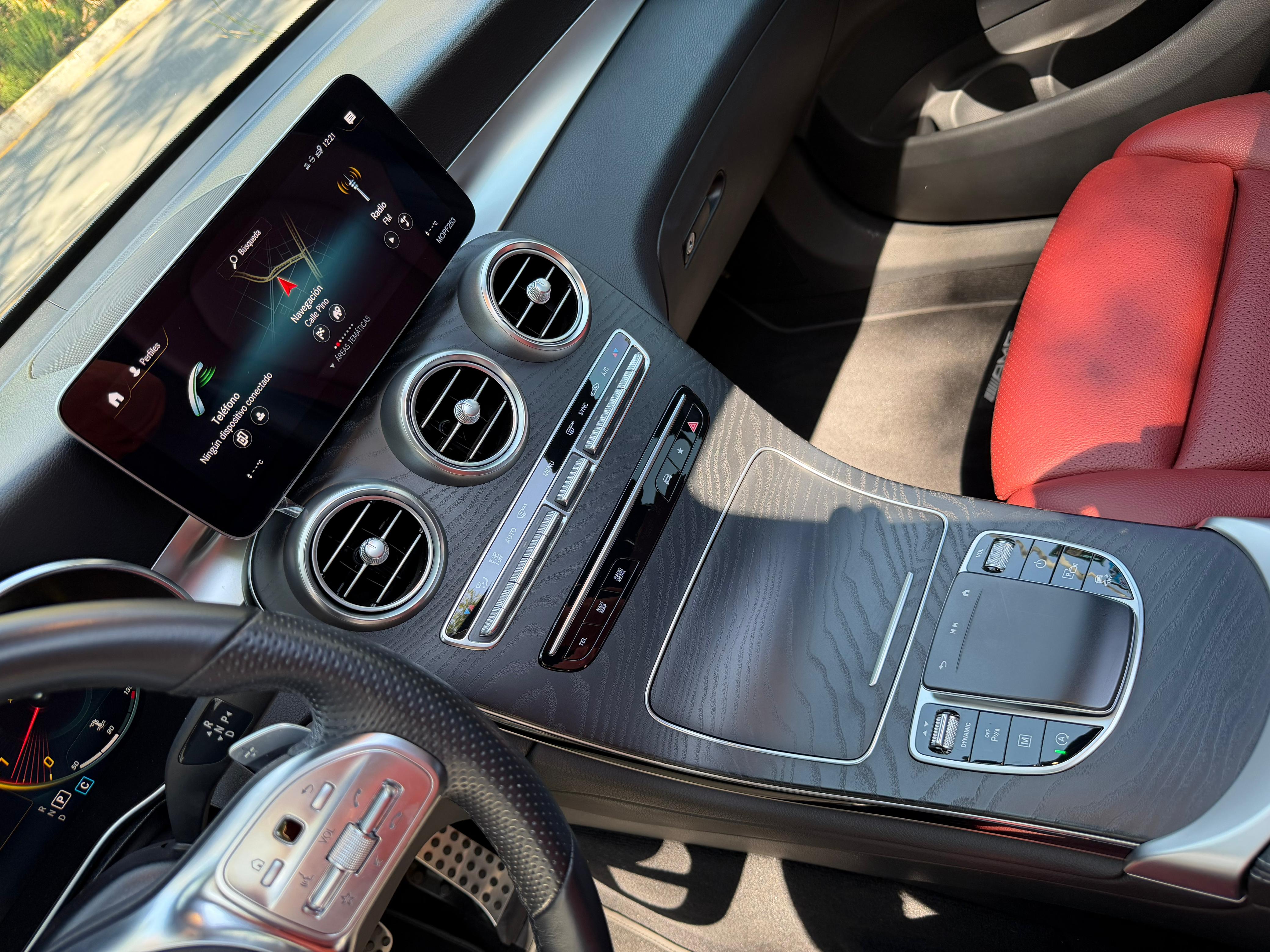 Mercedes-Benz GLC 300 4MATIC COUPE 2021