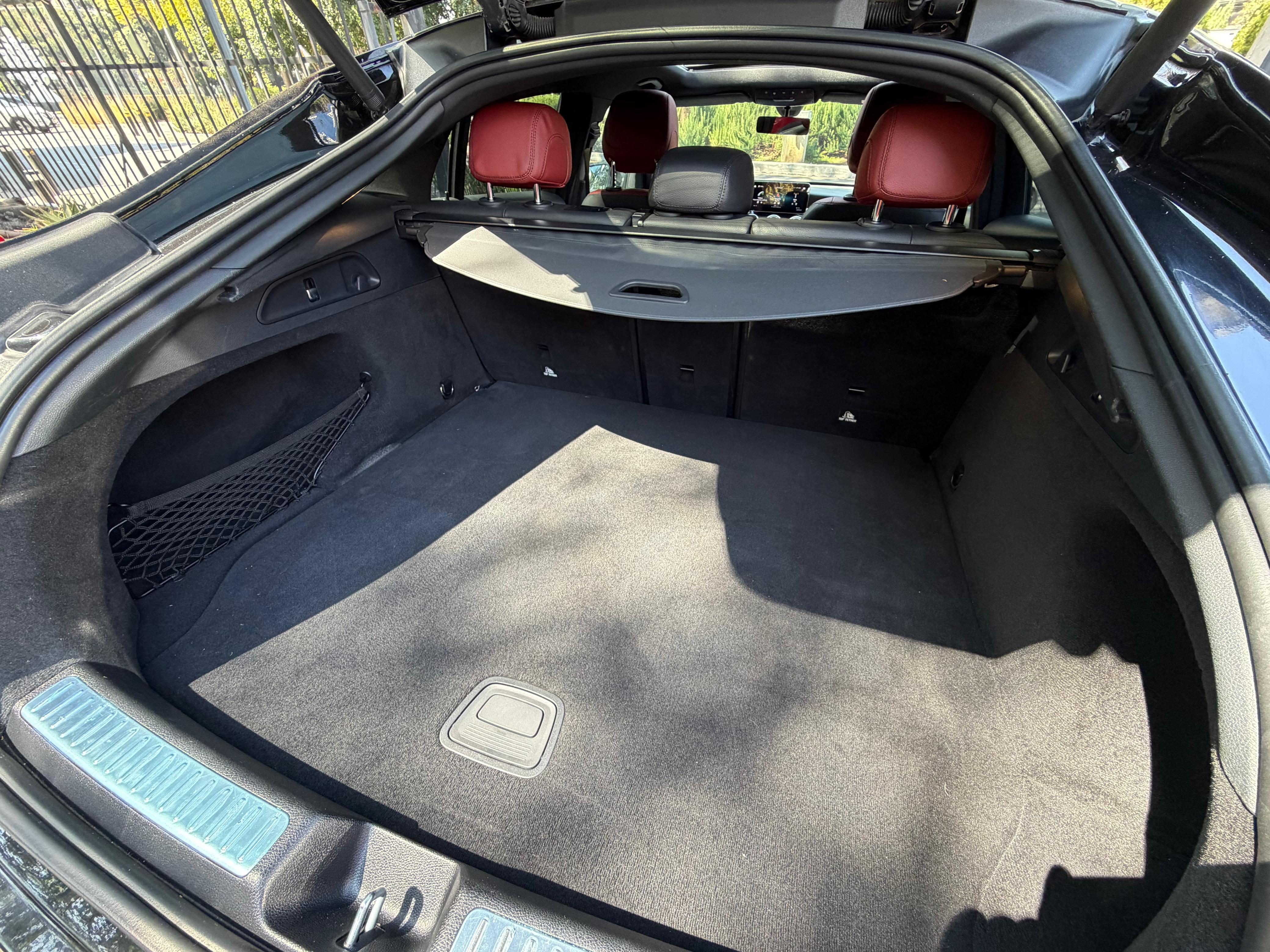 Mercedes-Benz GLC 300 4MATIC COUPE 2021