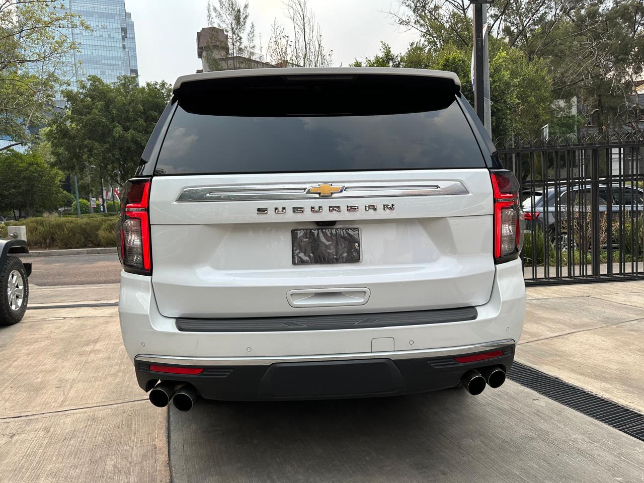 Chevrolet Suburban Highcountry 2021