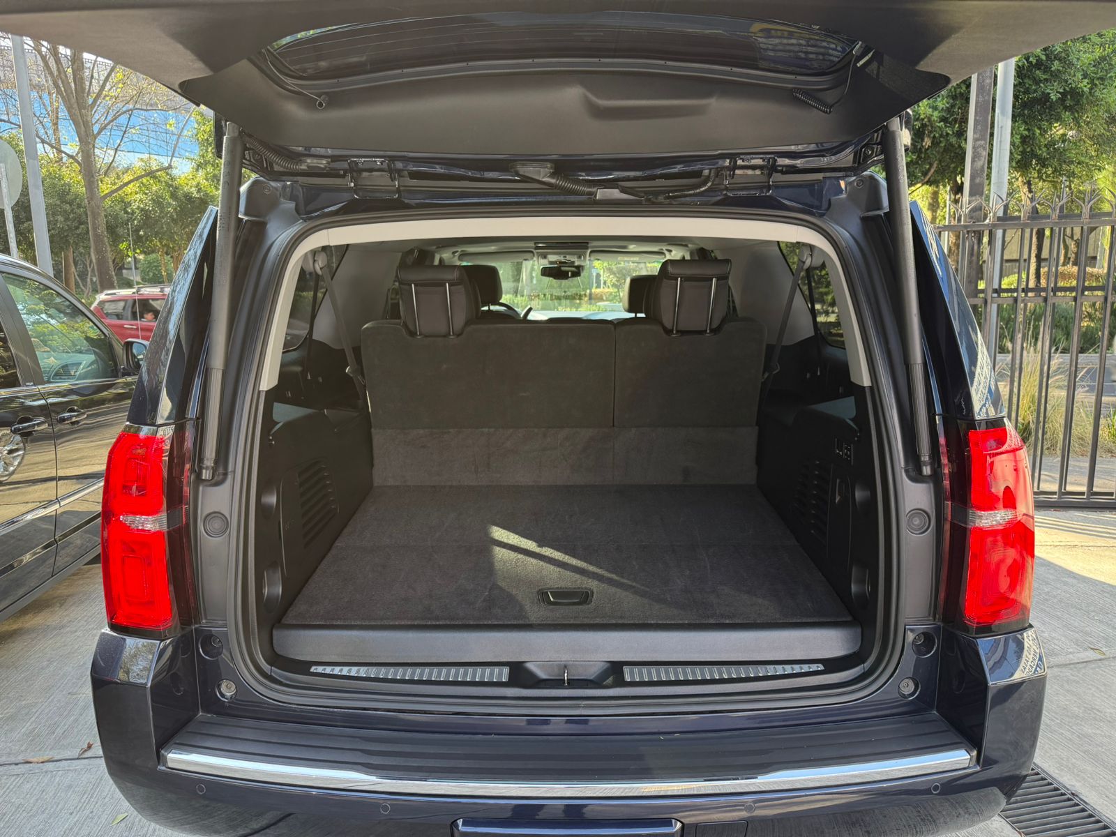 Chevrolet Suburban Premier 2018