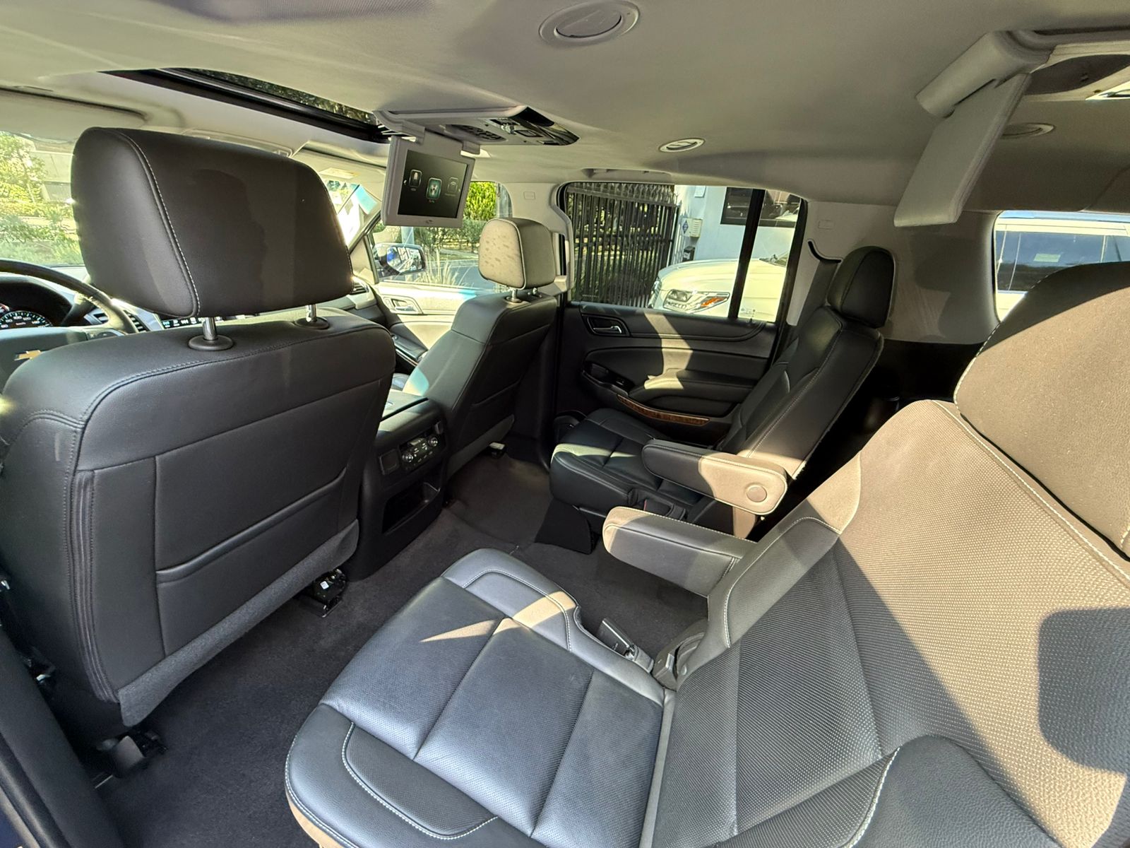 Chevrolet Suburban Premier 2018