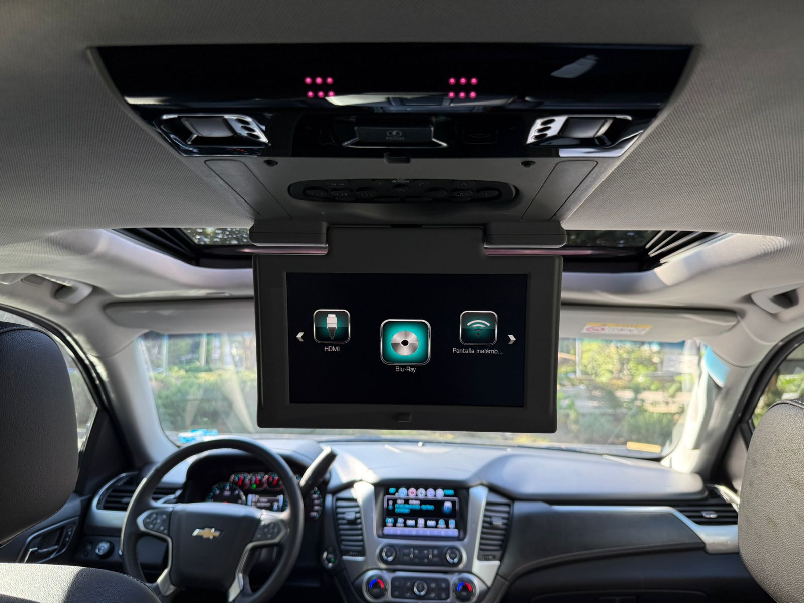 Chevrolet Suburban Premier 2018