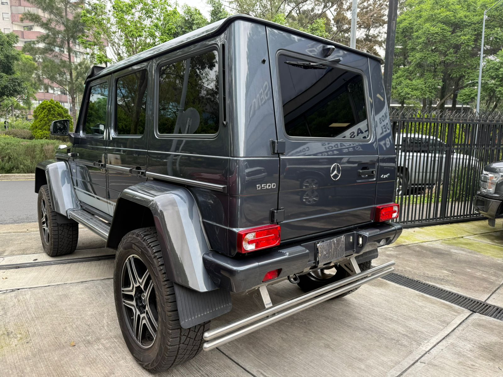 Mercedes-Benz G500 Square 2018
