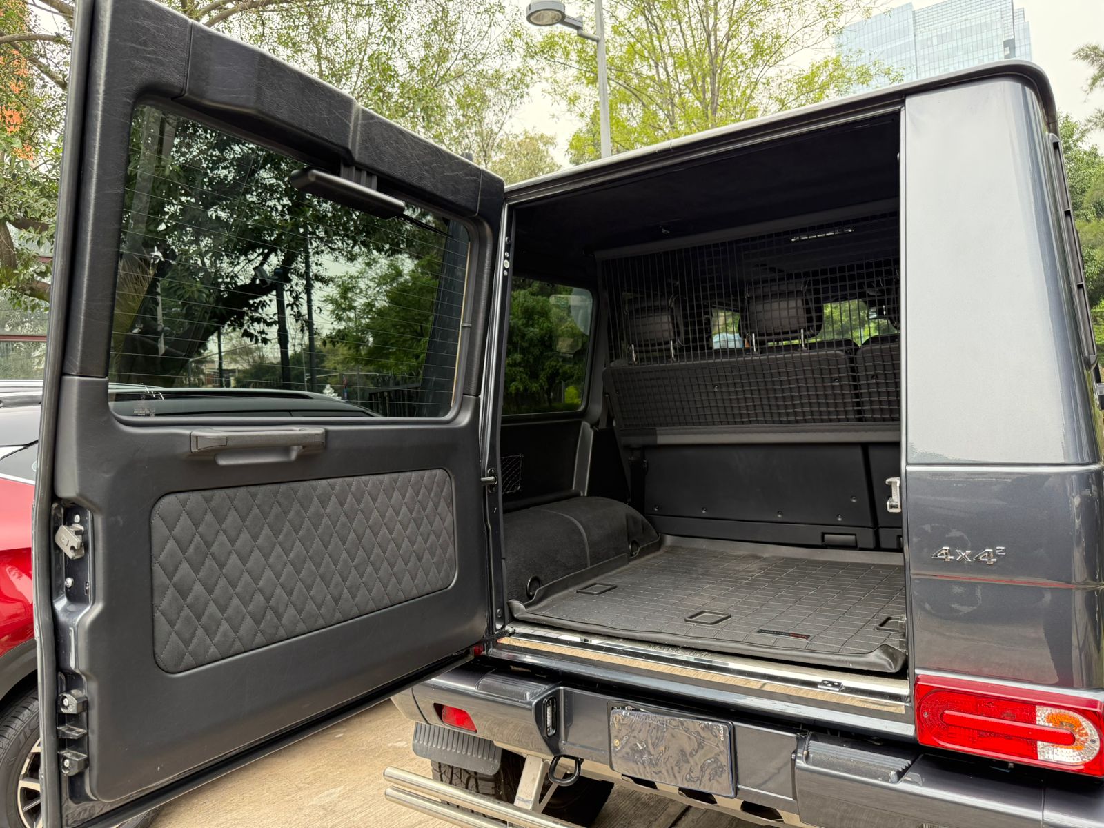 Mercedes-Benz G500 Square 2018