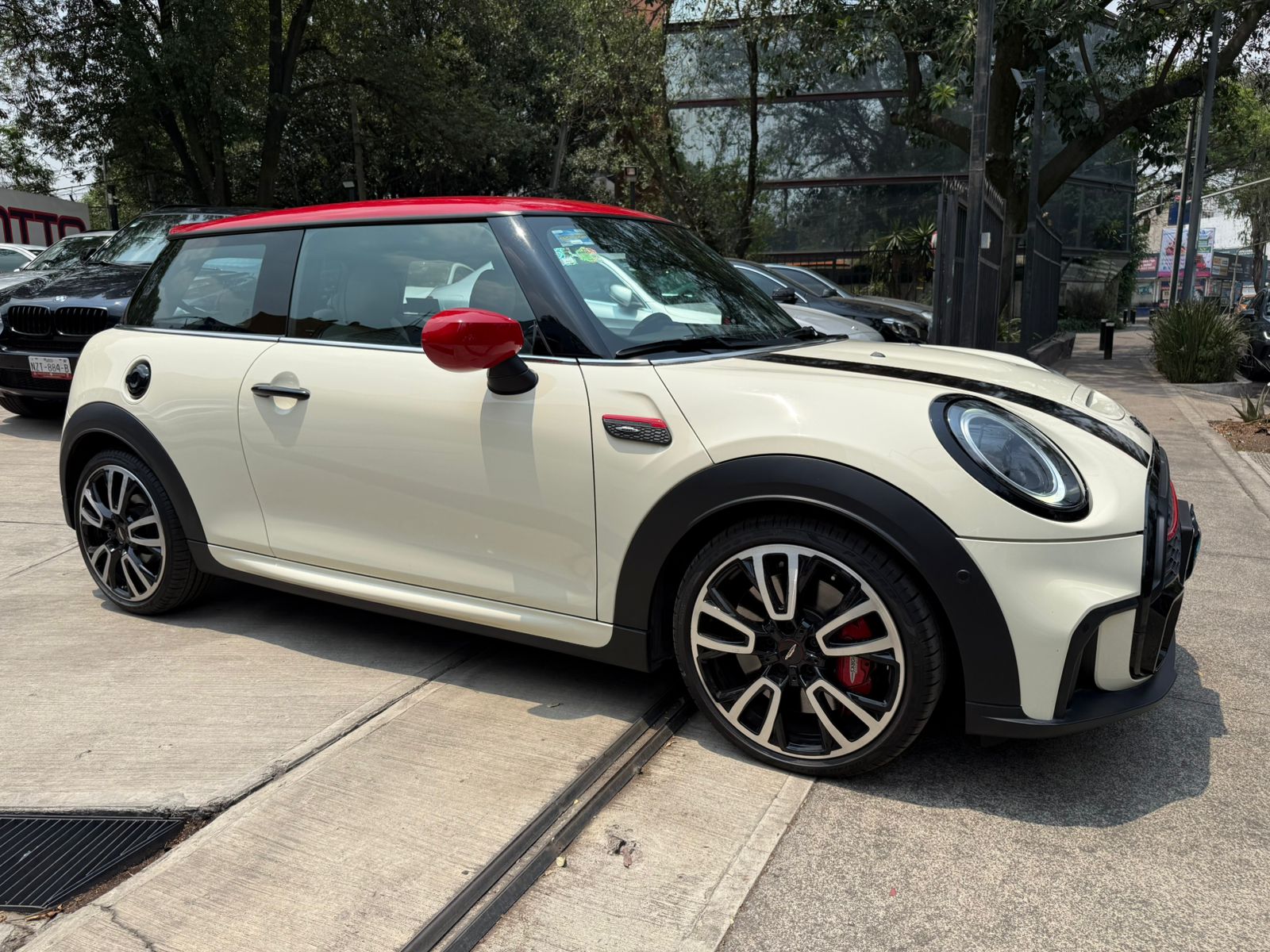 MINI Cooper JCW iconic 2022