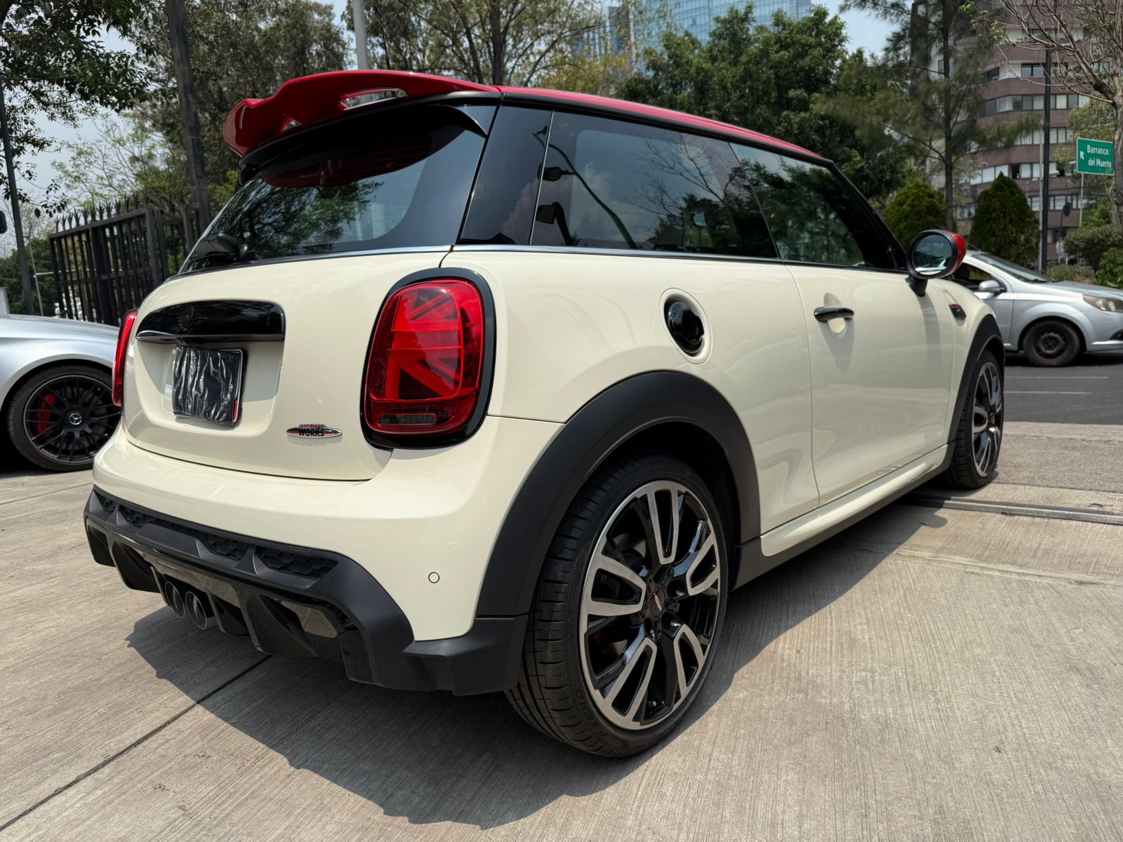 MINI Cooper JCW iconic 2022