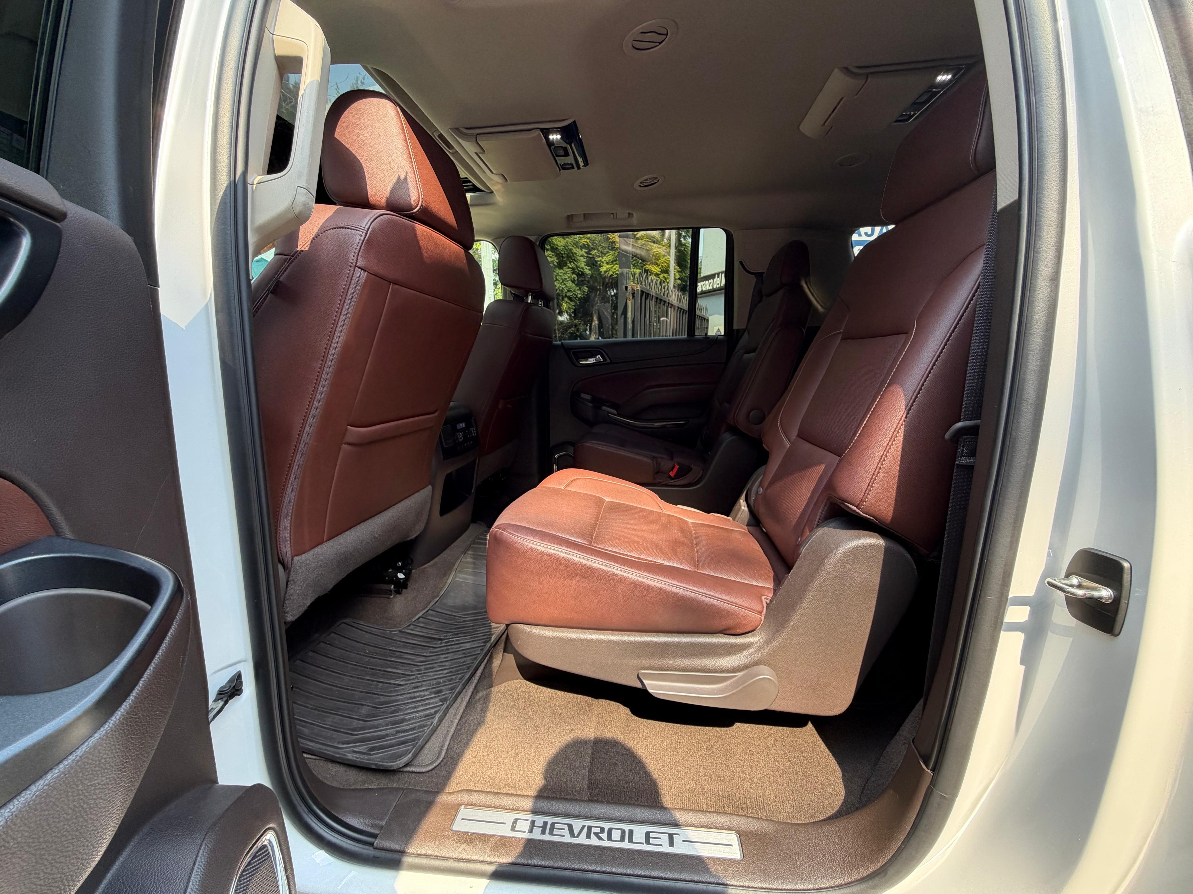 Chevrolet Suburban Premier 2018