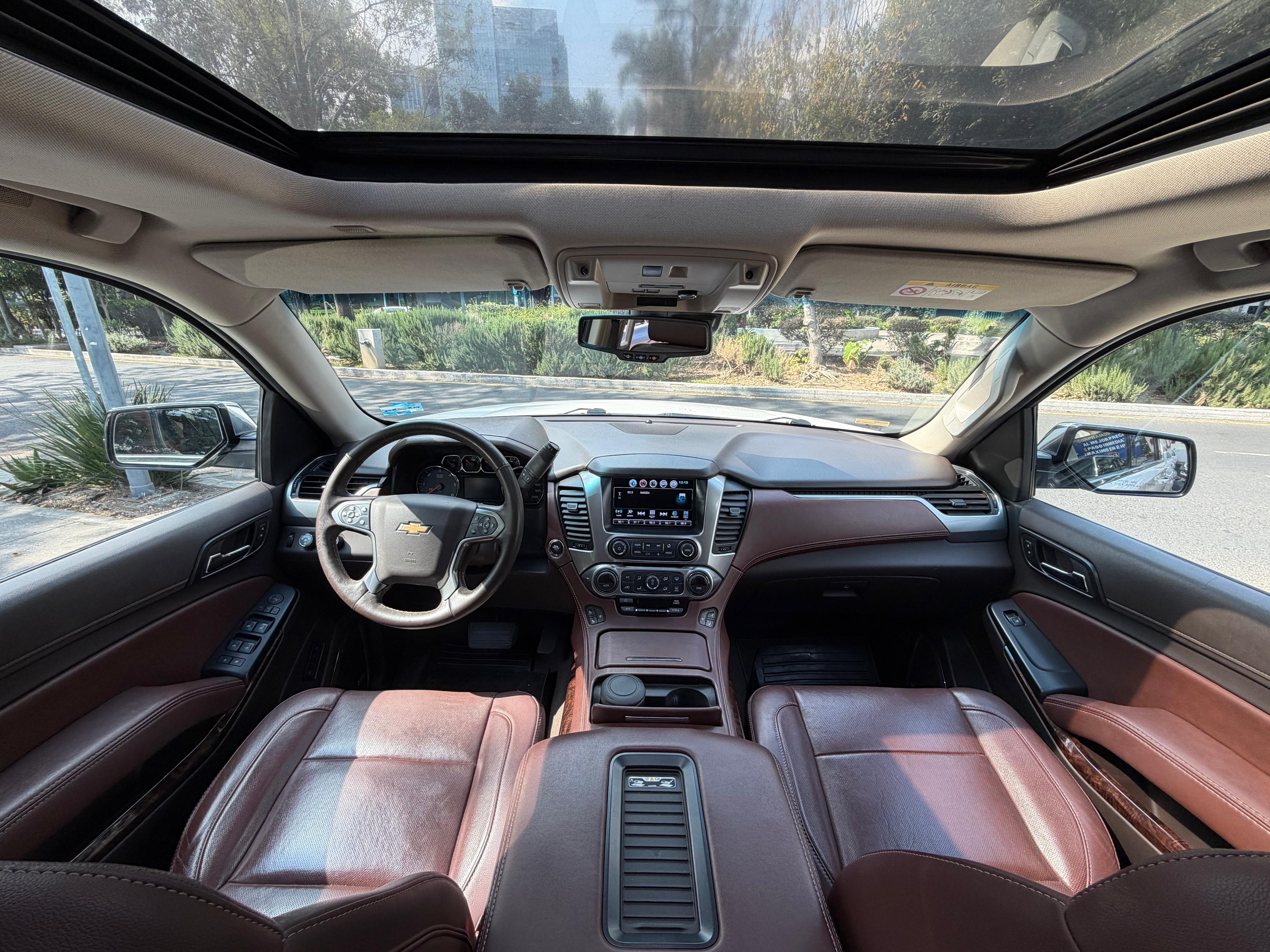 Chevrolet Suburban Premier 2018