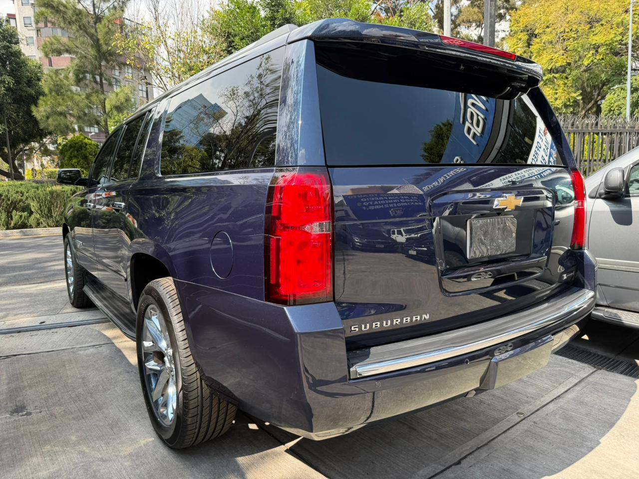 Chevrolet Suburban Premier 2018