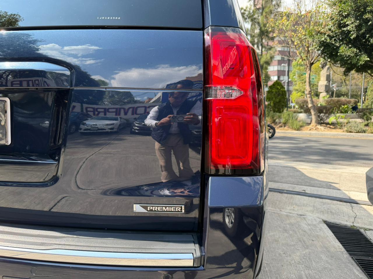 Chevrolet Suburban Premier 2018