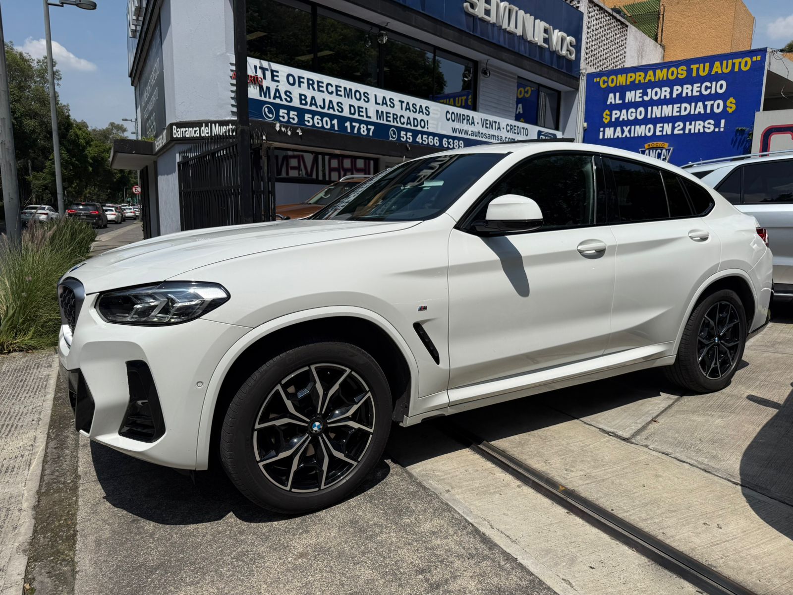 BMW X4 M30i  2024