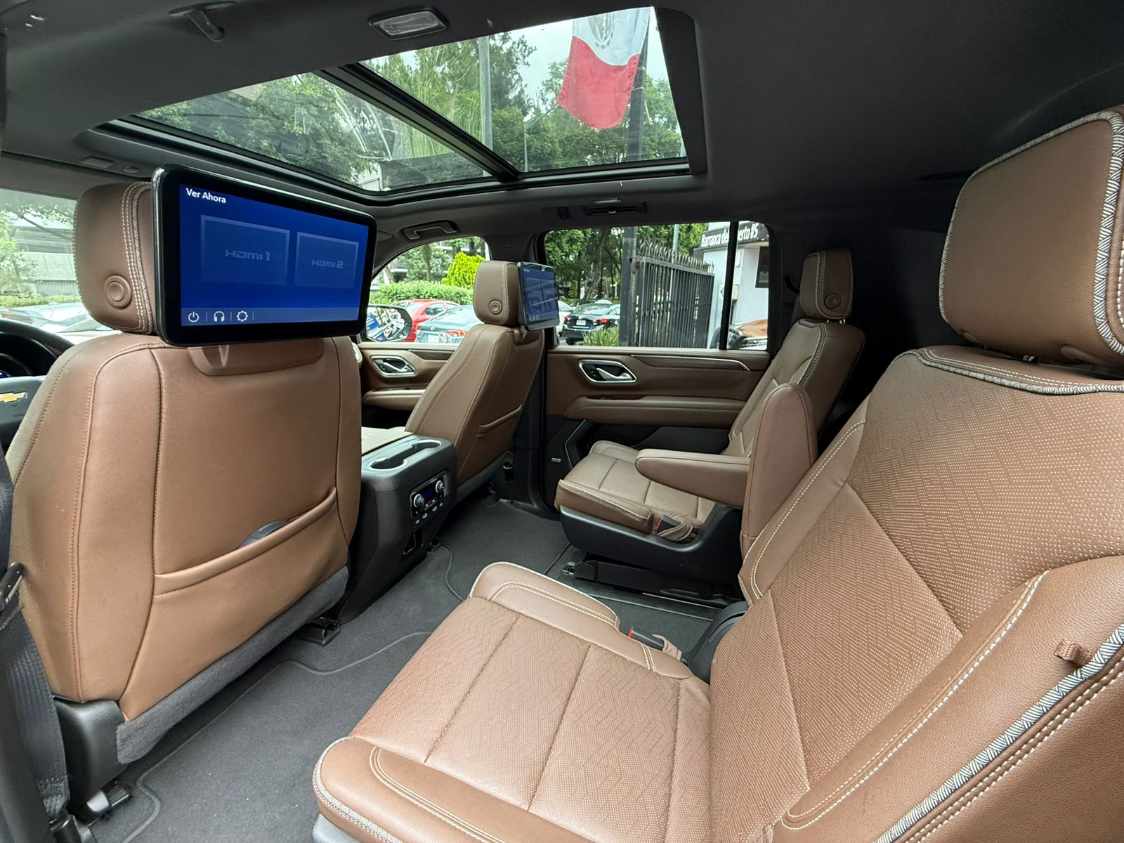 Chevrolet Suburban Highcountry 2024