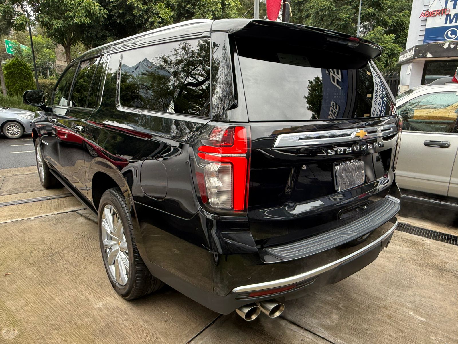 Chevrolet Suburban Highcountry 2024
