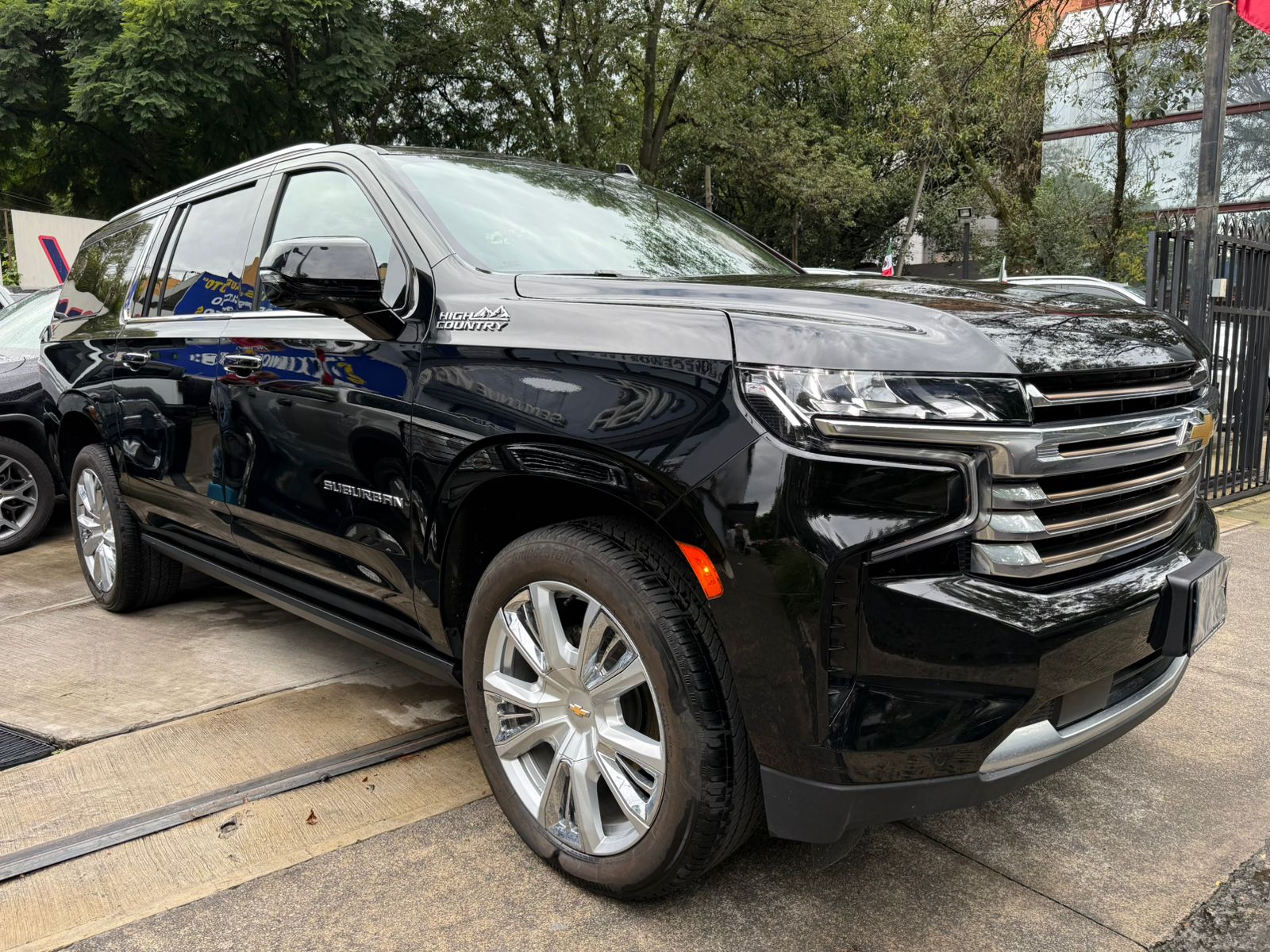 Chevrolet Suburban Highcountry 2024