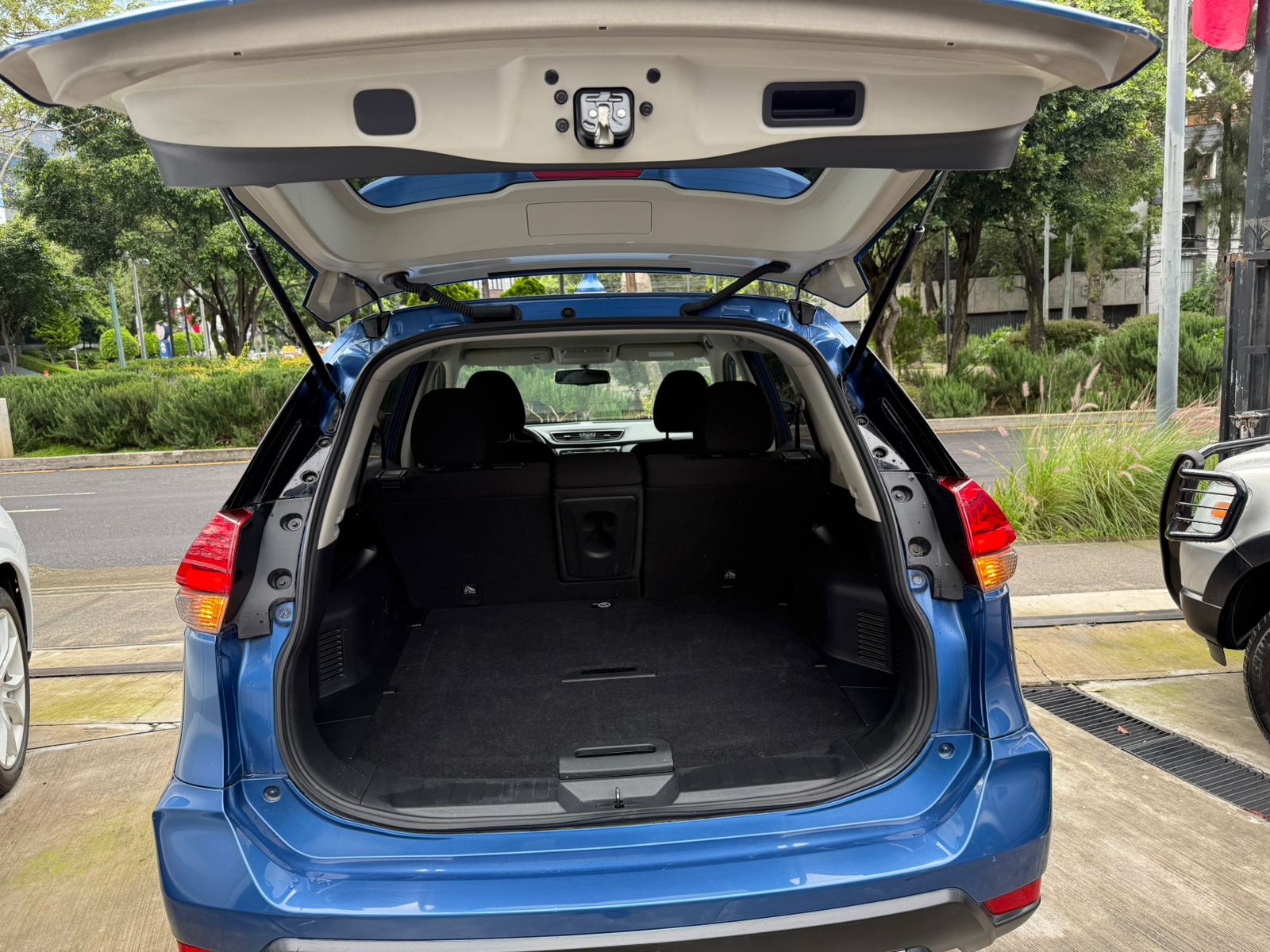 Nissan Xtrail Sense 2019