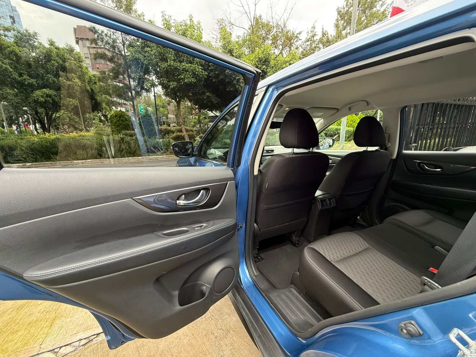 Nissan Xtrail Sense 2019