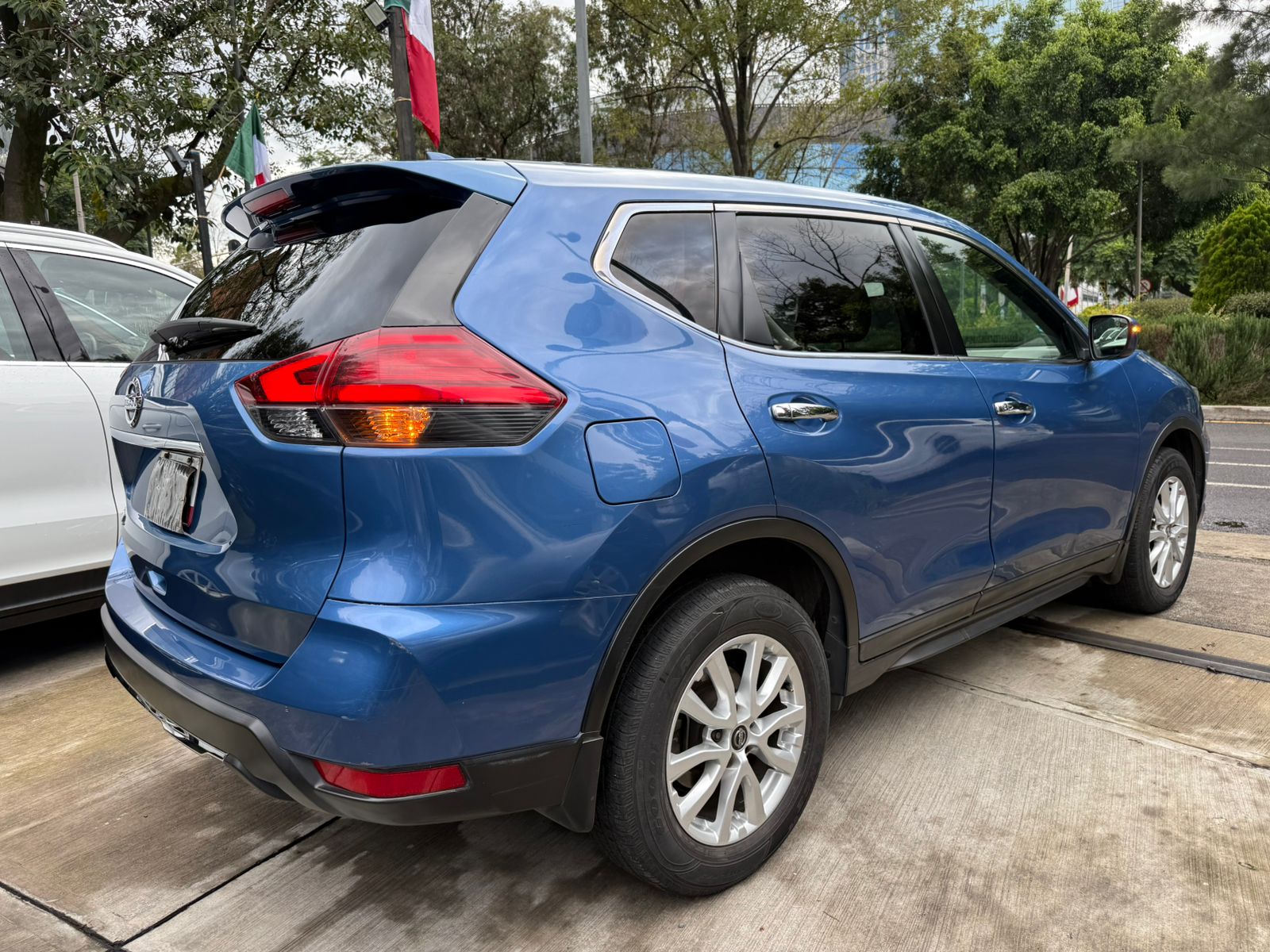 Nissan Xtrail Sense 2019