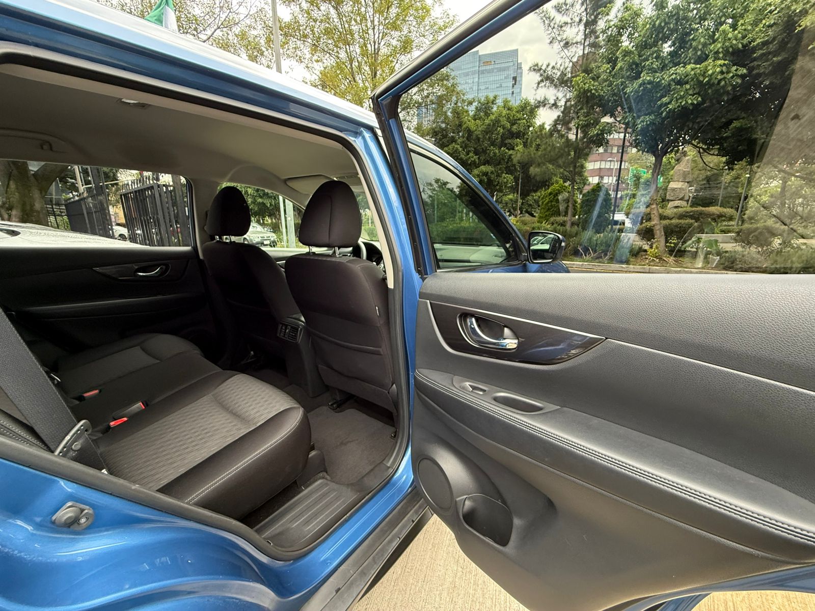 Nissan Xtrail Sense 2019