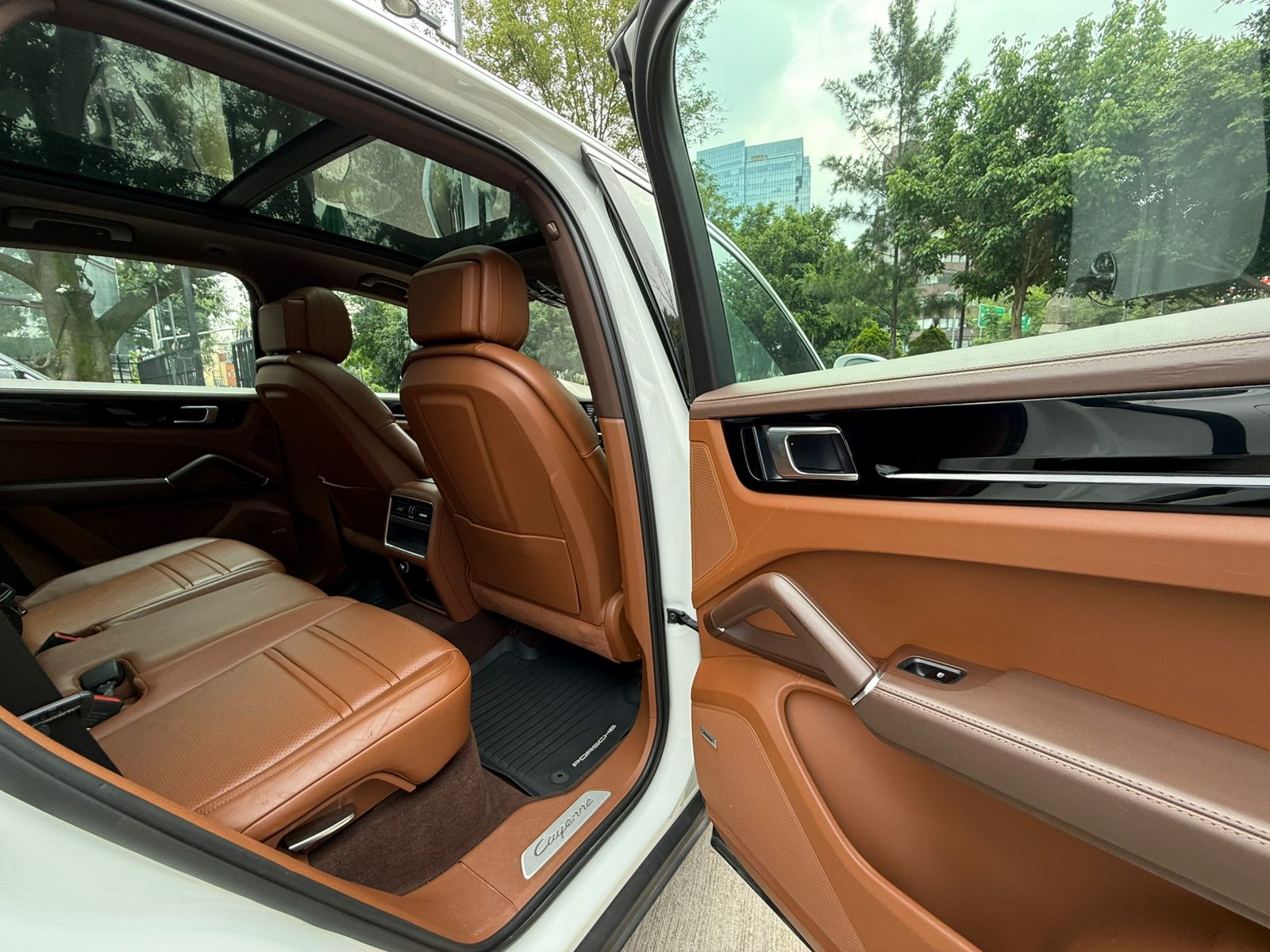 Porsche Cayenne Hybrid 2019