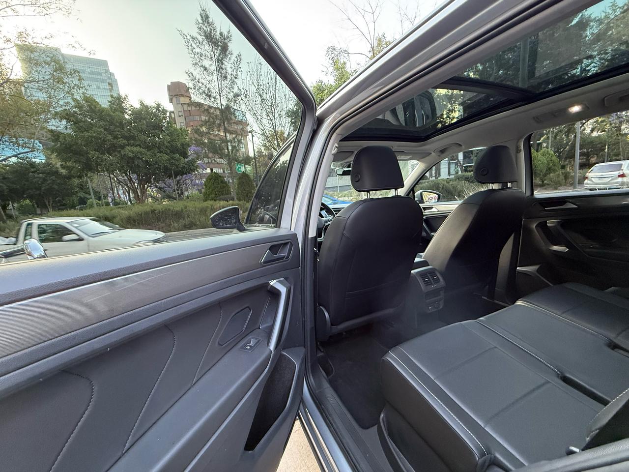 Volkswagen Tiguan Comfortline 2023
