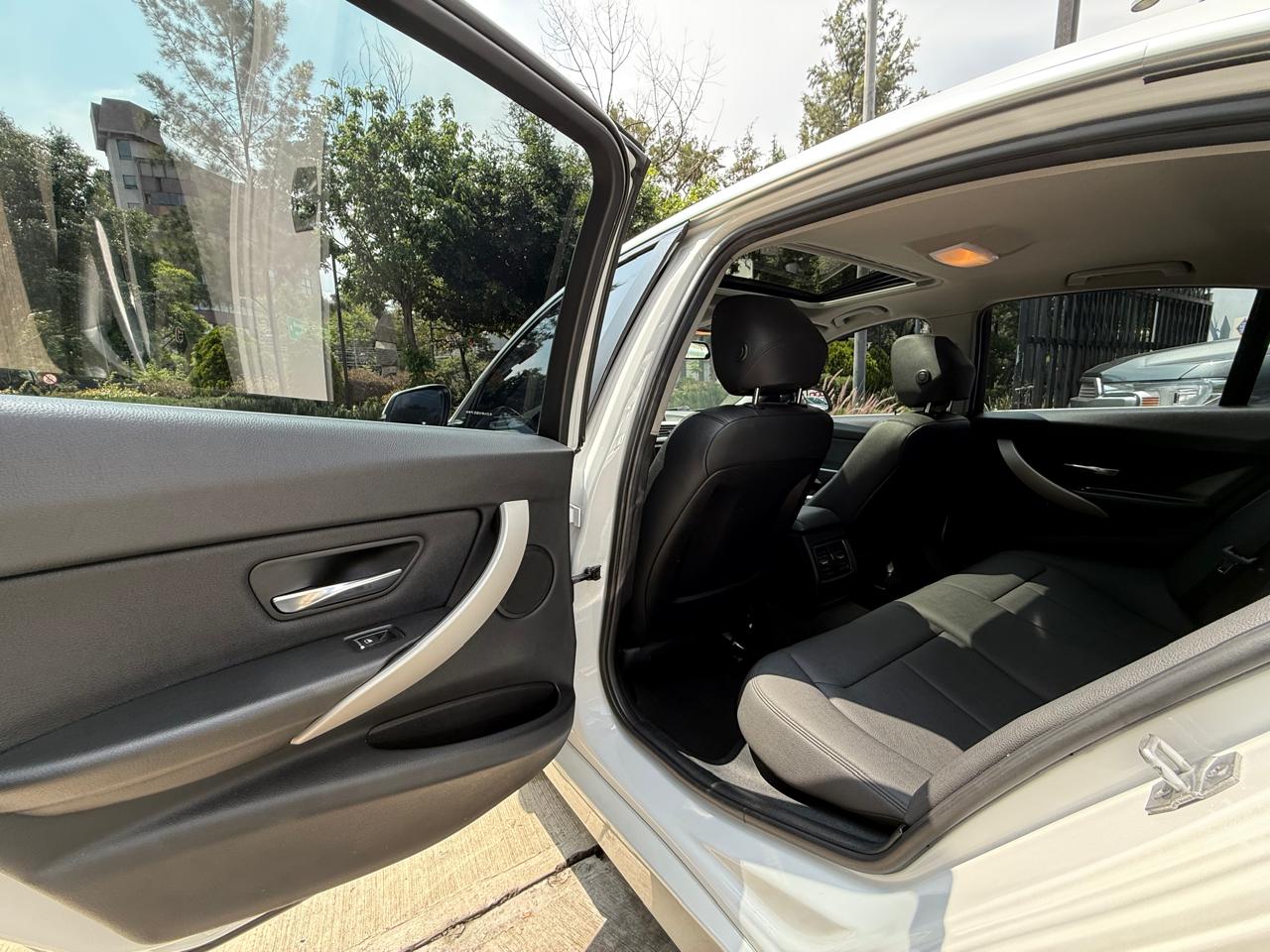 BMW 320 Executive 2018