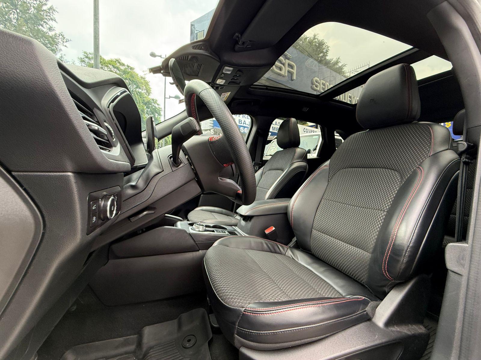 Ford Escape ST Hybrid 2023
