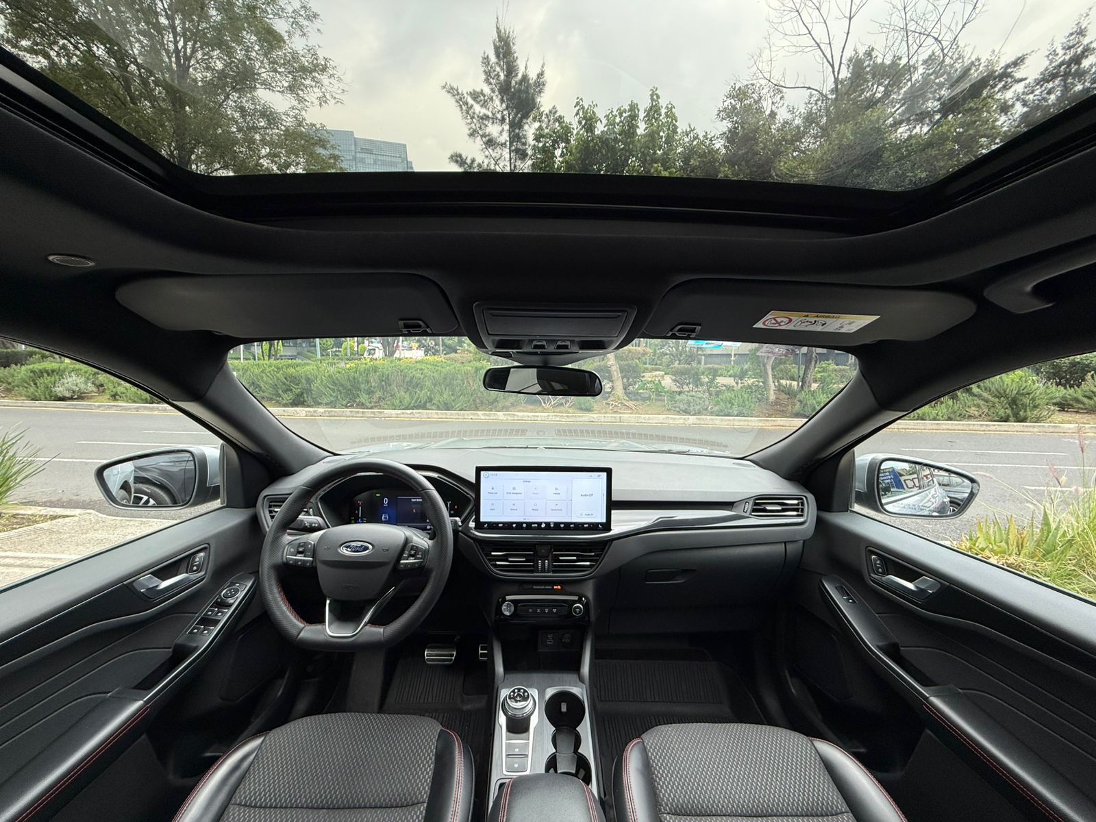 Ford Escape ST Hybrid 2023