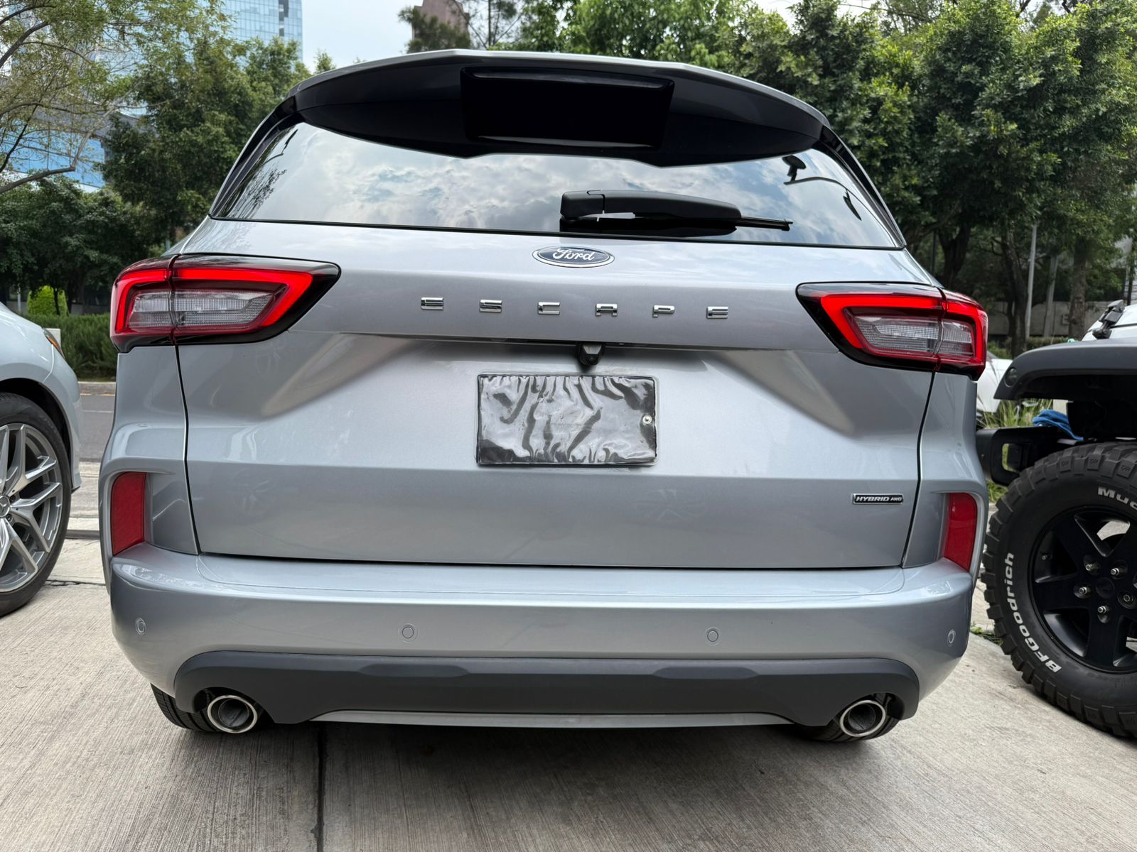 Ford Escape ST Hybrid 2023