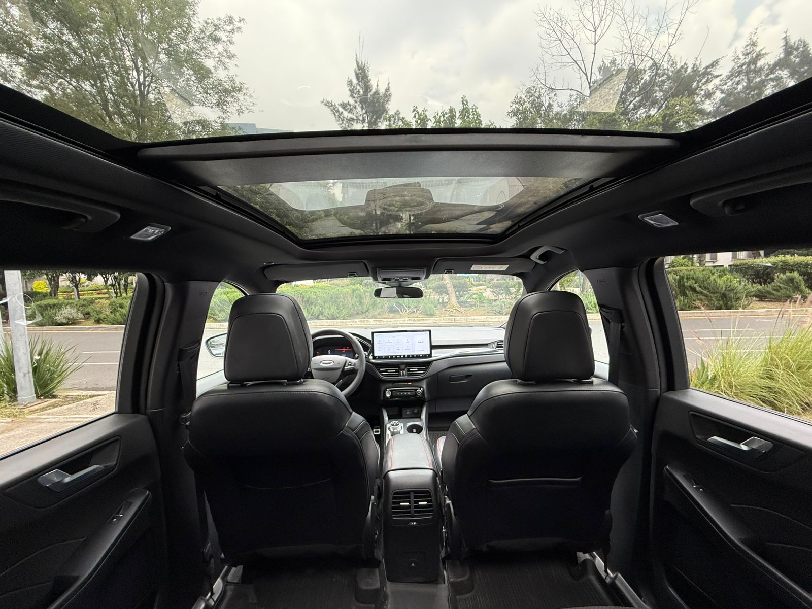 Ford Escape ST Hybrid 2023