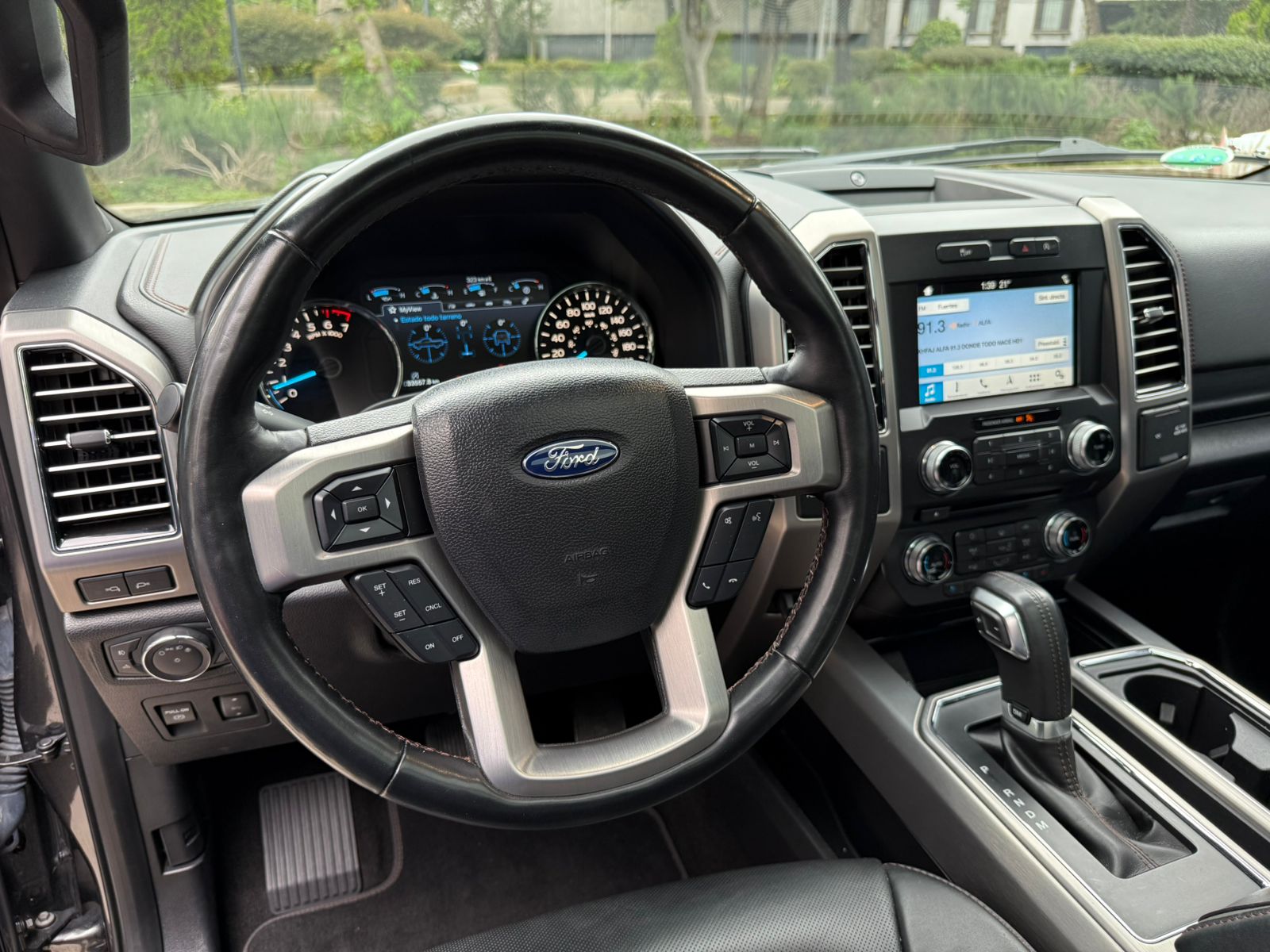 Ford Lobo Platinum 2018