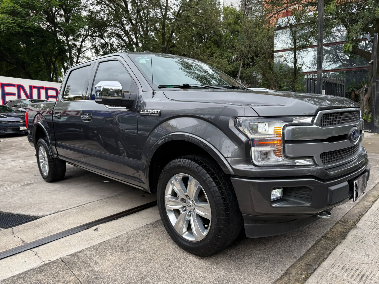 Ford Lobo Platinum 2018