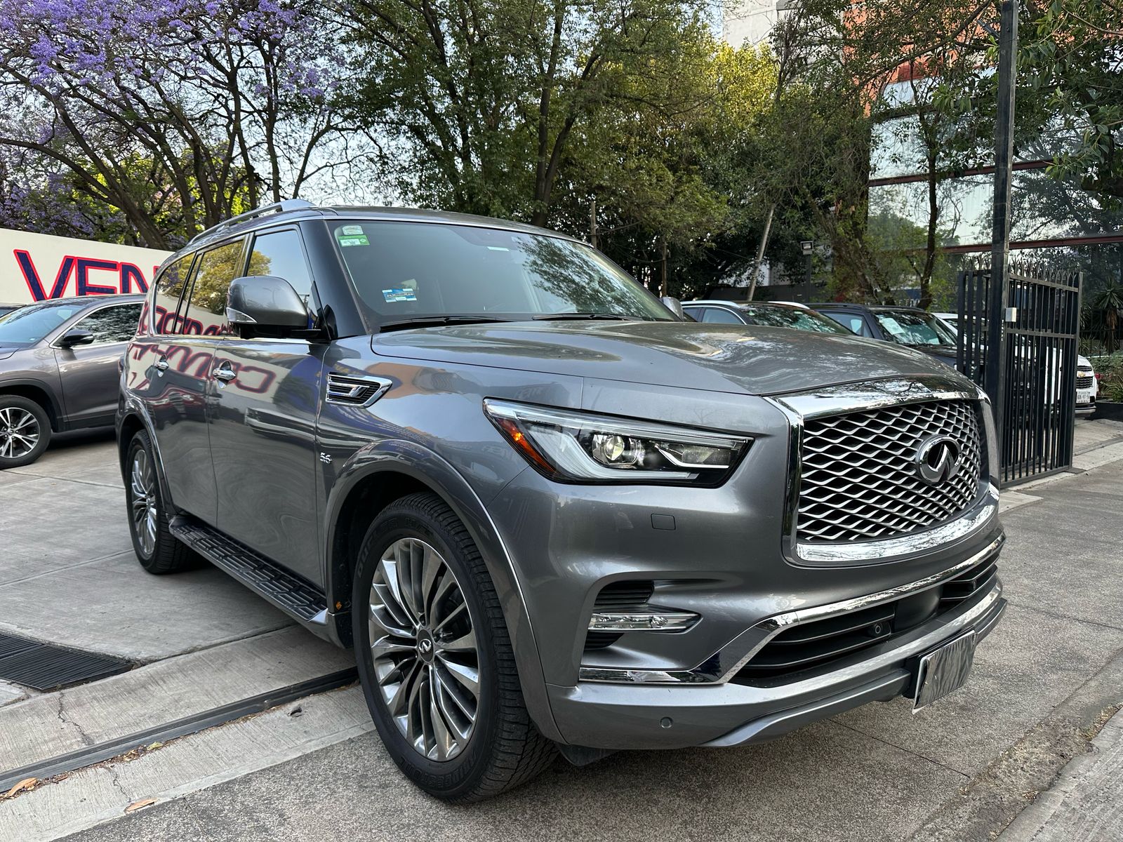 Infiniti QX80 Perfection 2020