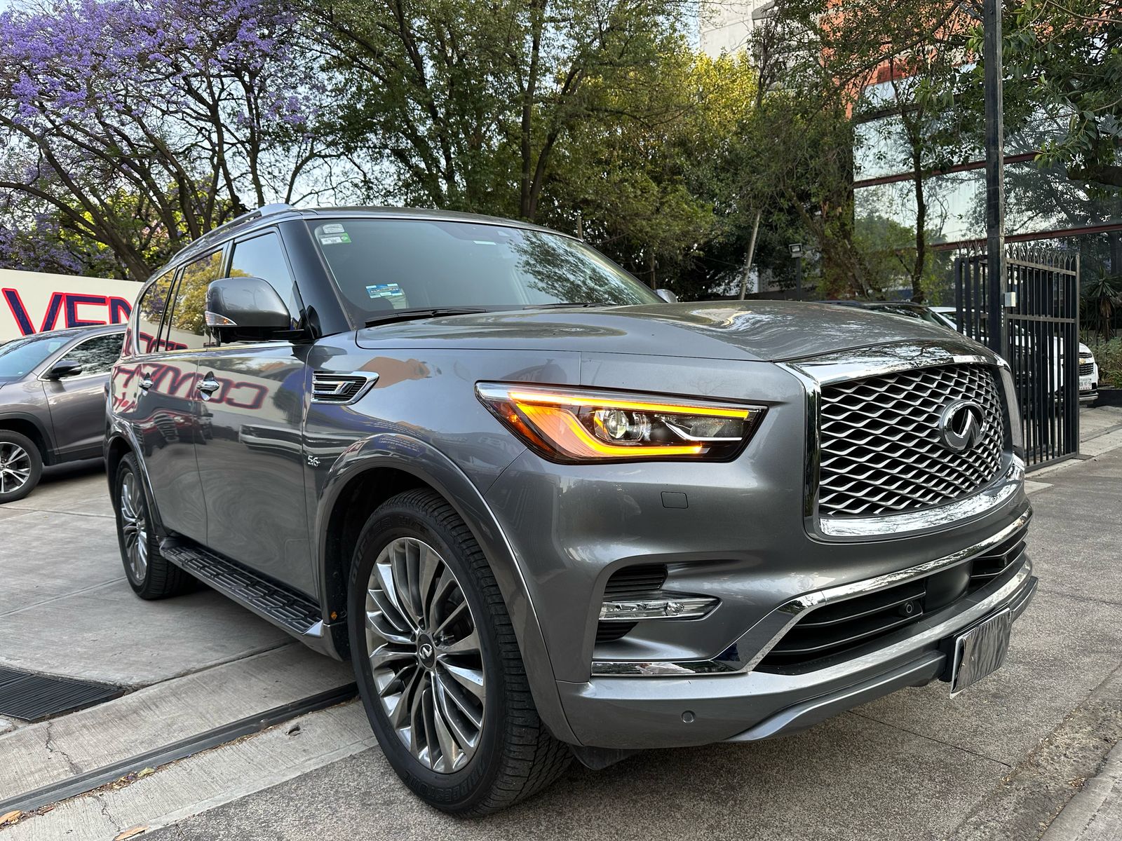 Infiniti QX80 Perfection 2020
