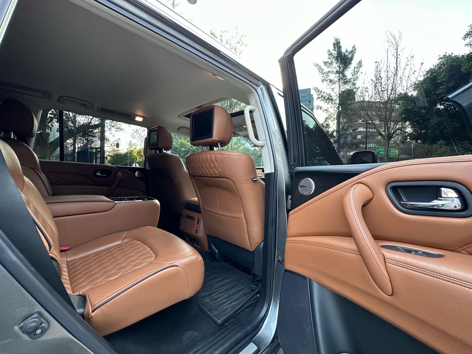 Infiniti QX80 Perfection 2020