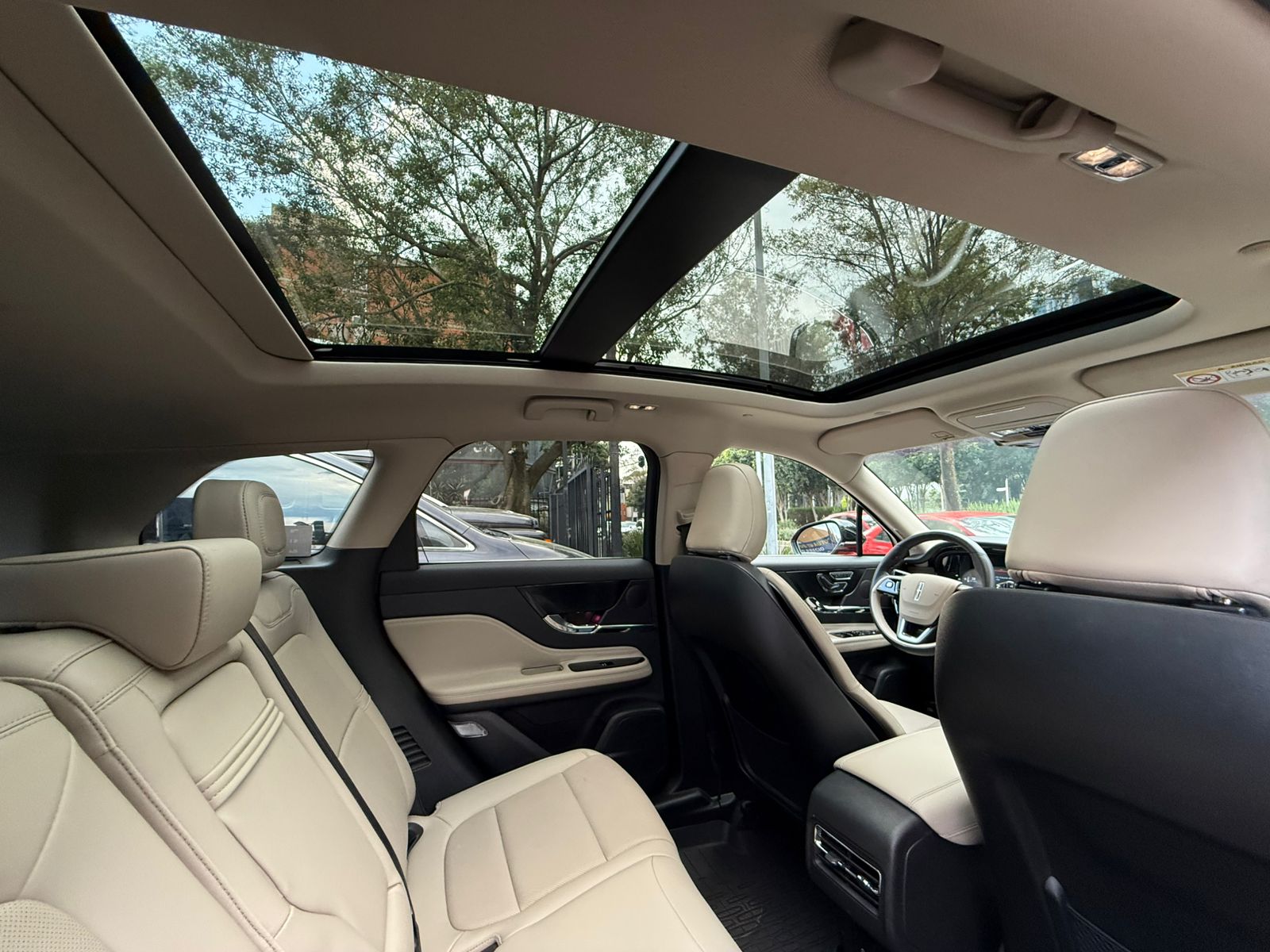 Lincoln Corsair Reserve 2025