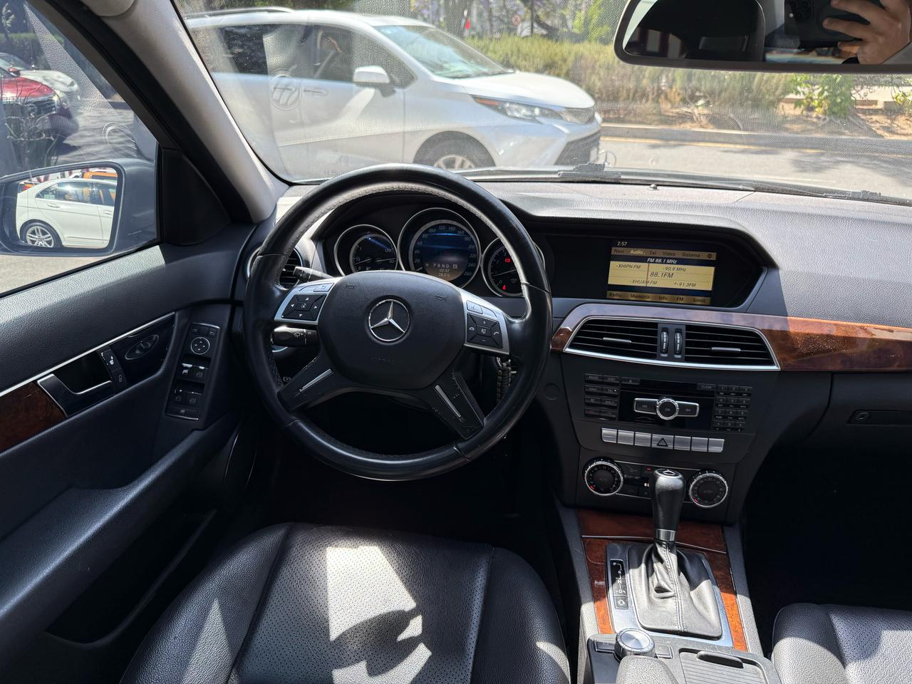 Mercedes-Benz C180 Navi 2012