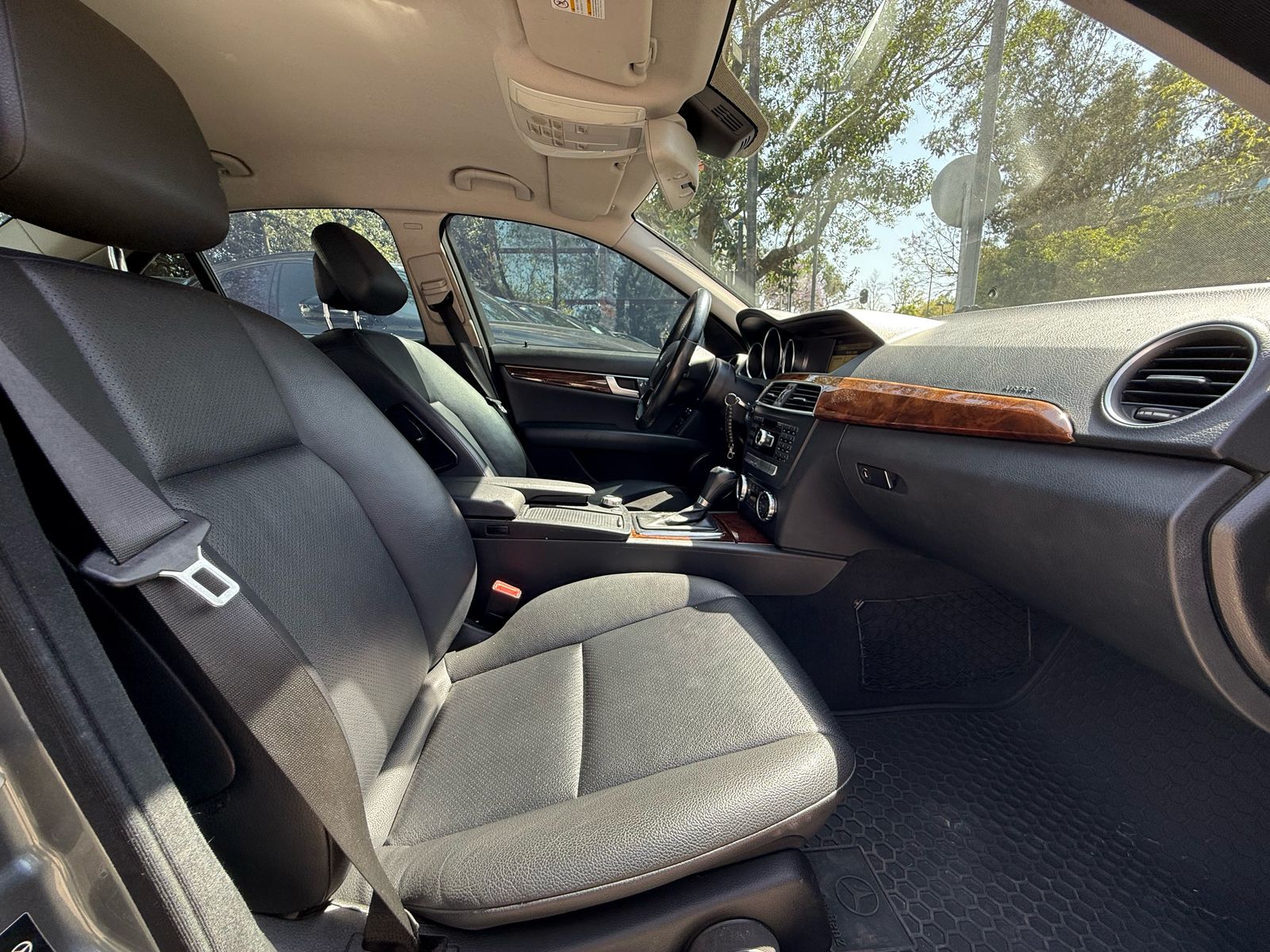 Mercedes-Benz C180 Navi 2012