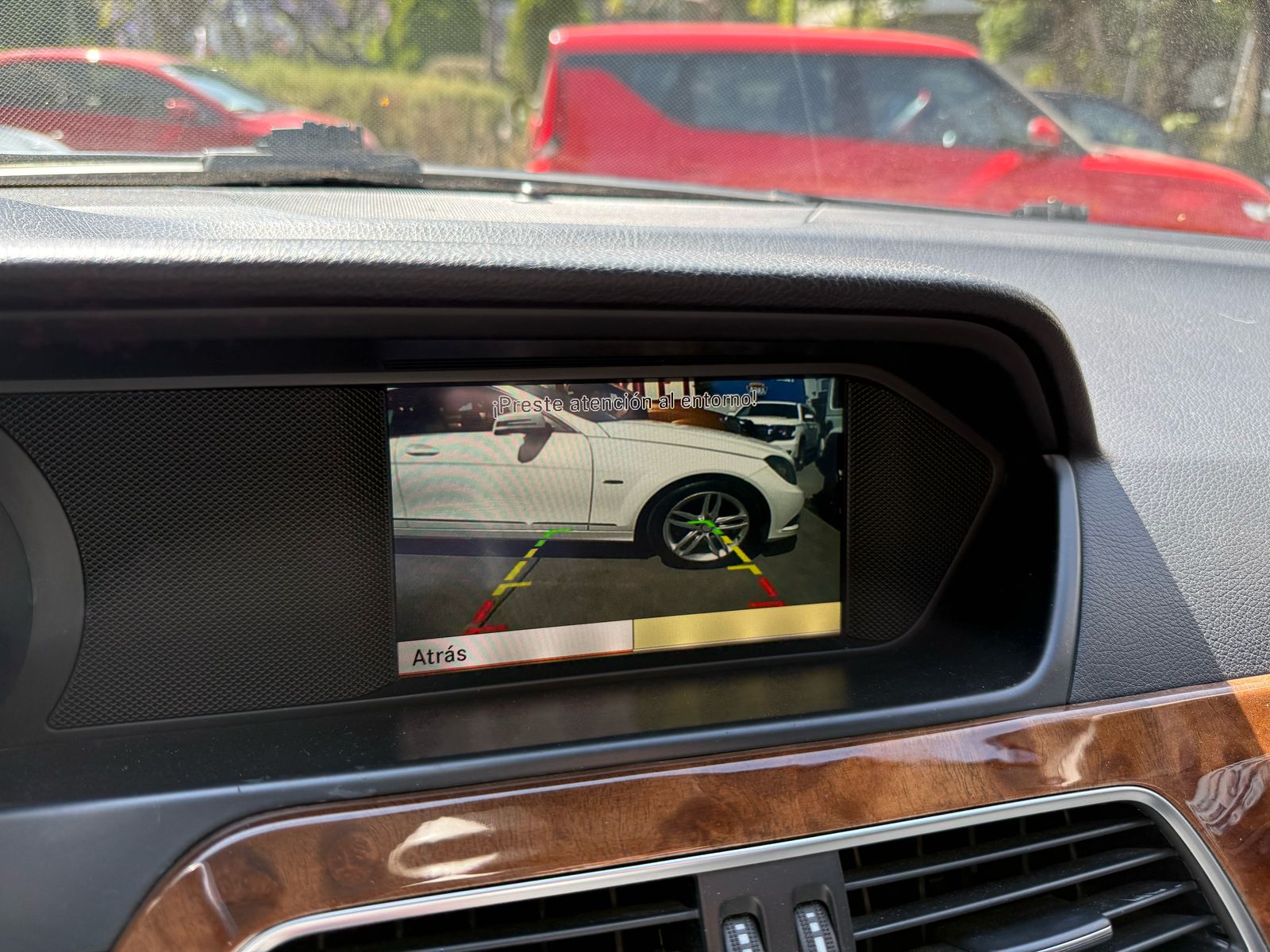 Mercedes-Benz C180 Navi 2012
