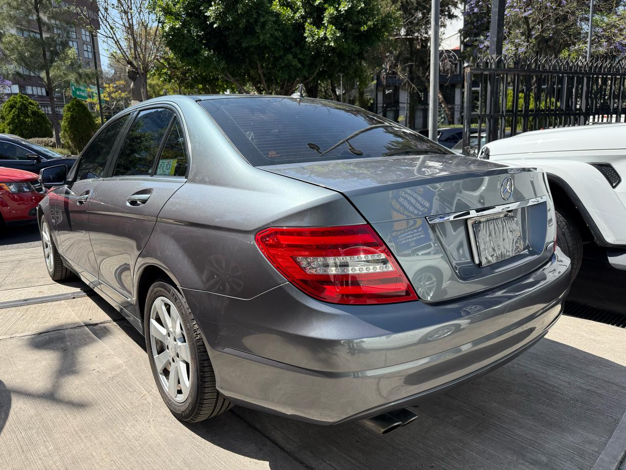 Mercedes-Benz C180 Navi 2012
