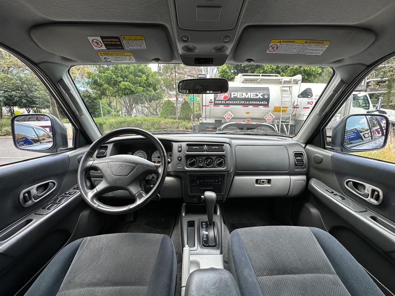 Mitsubishi Montero Sport XLS 2004