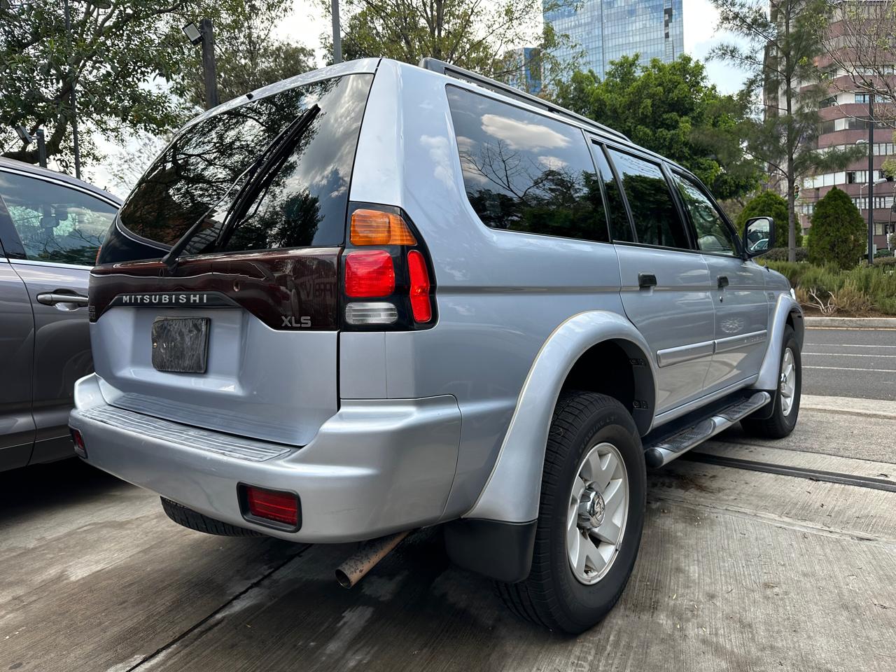Mitsubishi Montero Sport XLS 2004