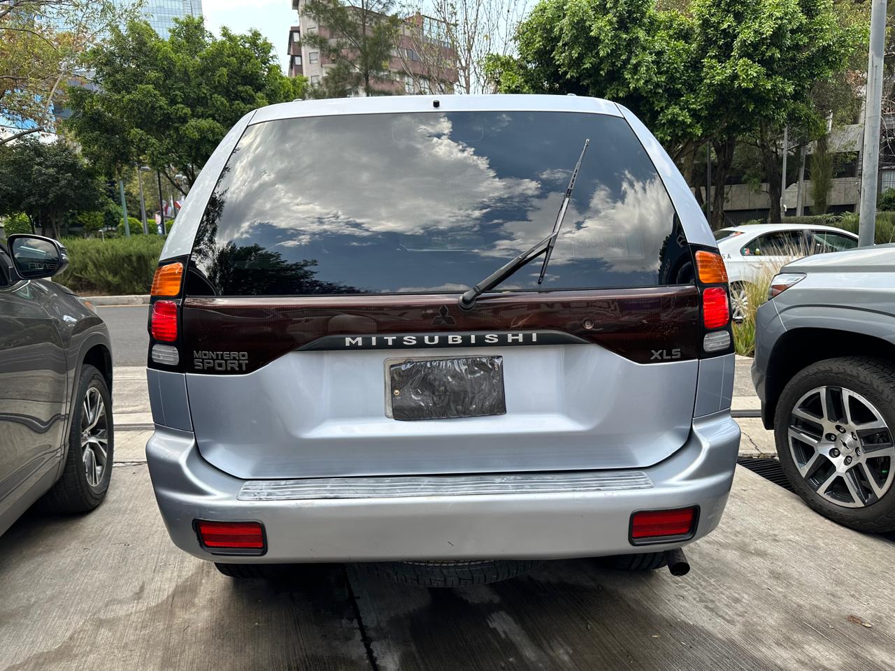 Mitsubishi Montero Sport XLS 2004