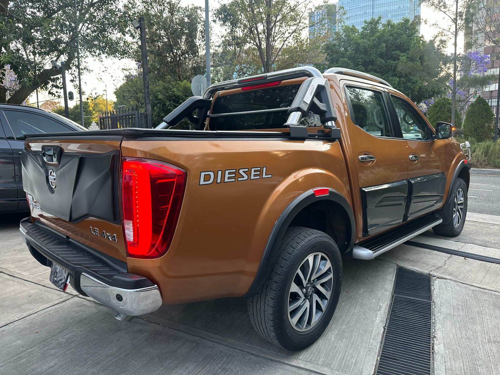 Nissan Frontier LE Diesel 4x4 2016