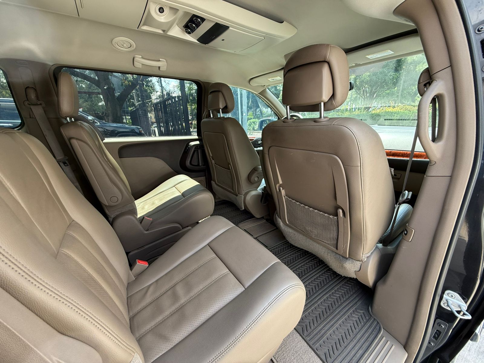 Chrysler Town and country Touring 2013